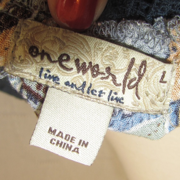 One World Crochet Detail Blouse - Picture 6 of 9